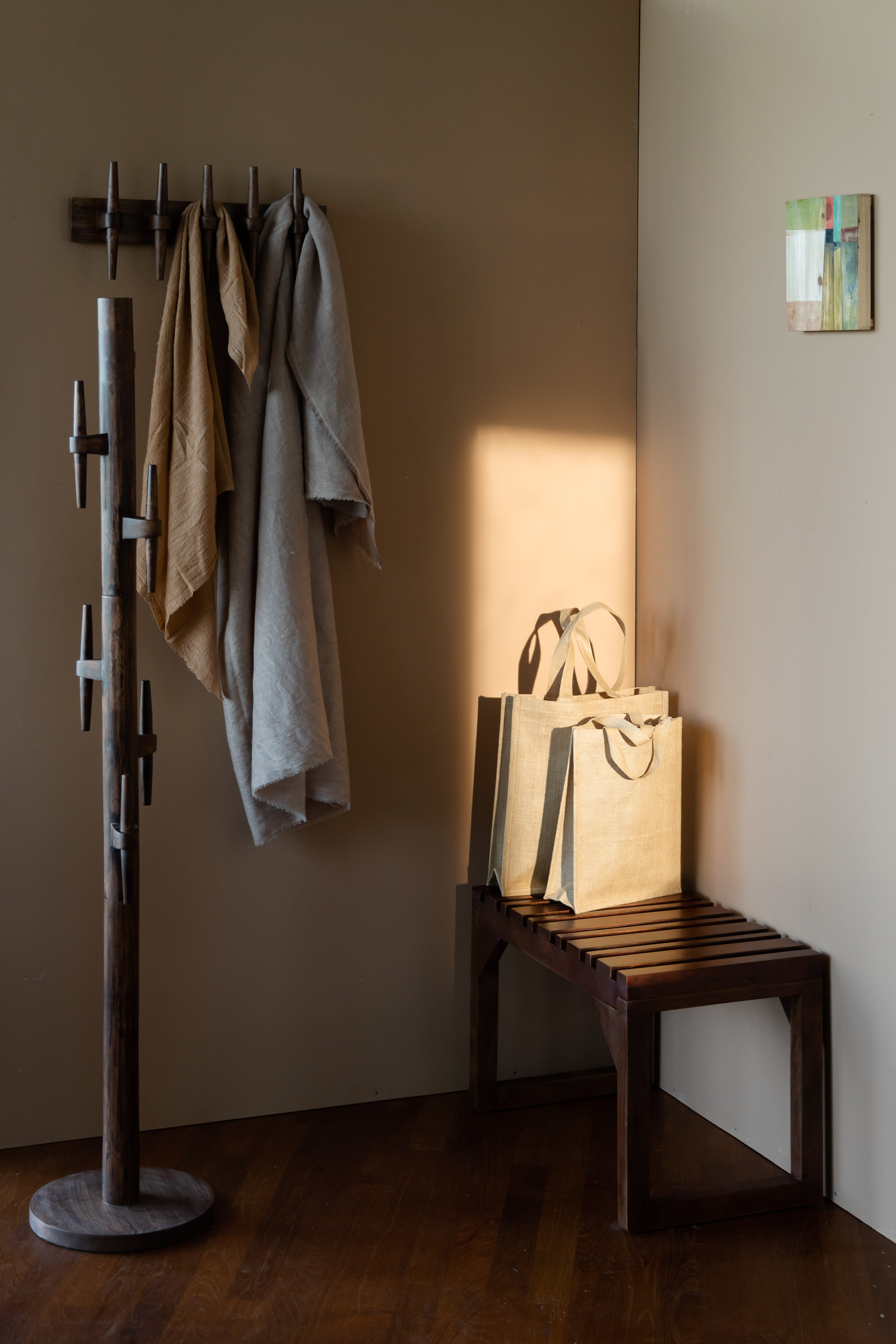 Dutchbone Yeskub Walnut Brown Wood Bench
